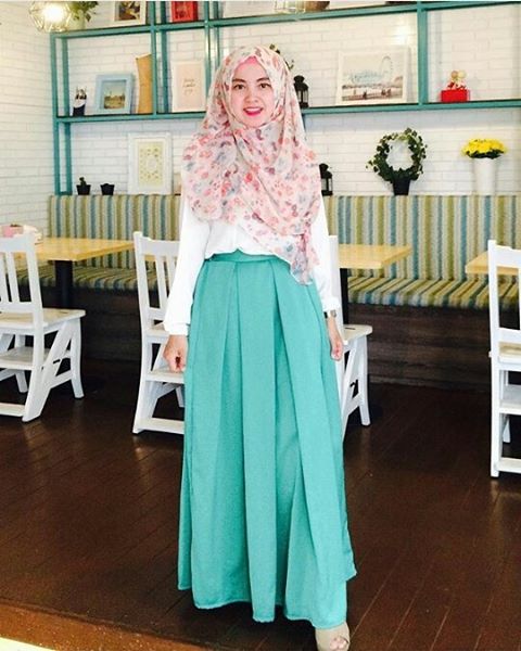 Model Baju Muslim Gamis Modern Terbaru 2018 Untuk Lebaran 